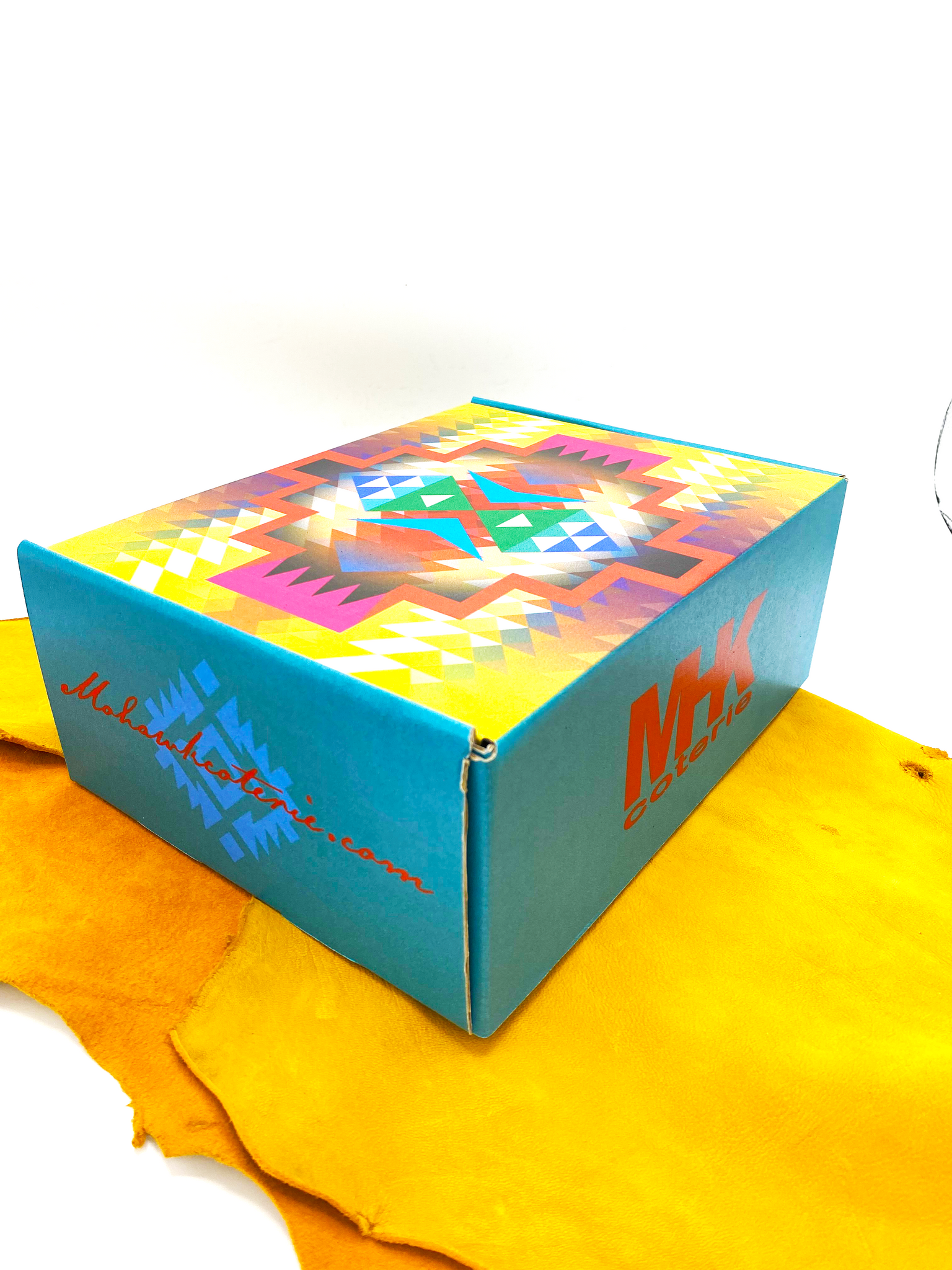 Indigi-Luxe Box W(r)affle Stub